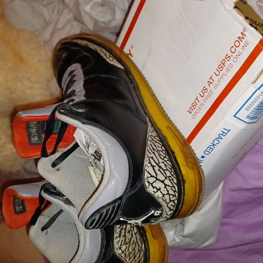 Jordan AF1s 3s GREAT CONDITION SIZE
